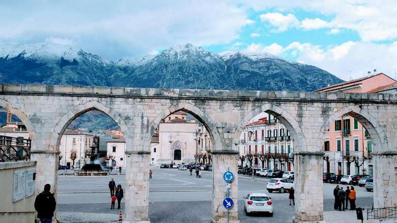 Destination Abruzzo - Confetti di Sulmona