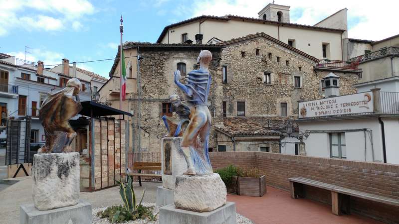 best time to visit abruzzo italy