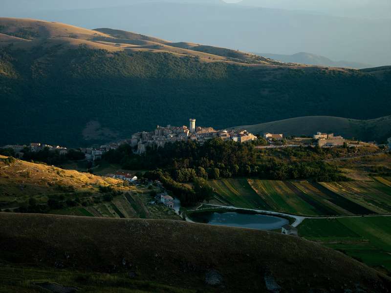 where to visit in abruzzo